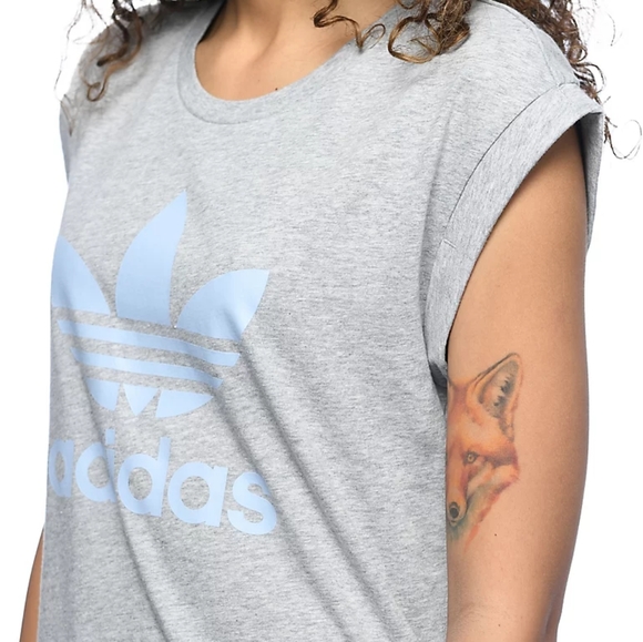 adidas Trefoil Cuffed Grey Boyfriend T-Shirt - Picture 2 of 7